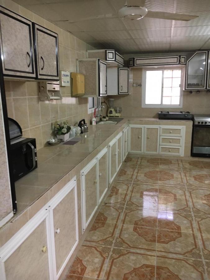 Al Naaman Bin Al Munther Villa Guest House Nizwa Exteriör bild